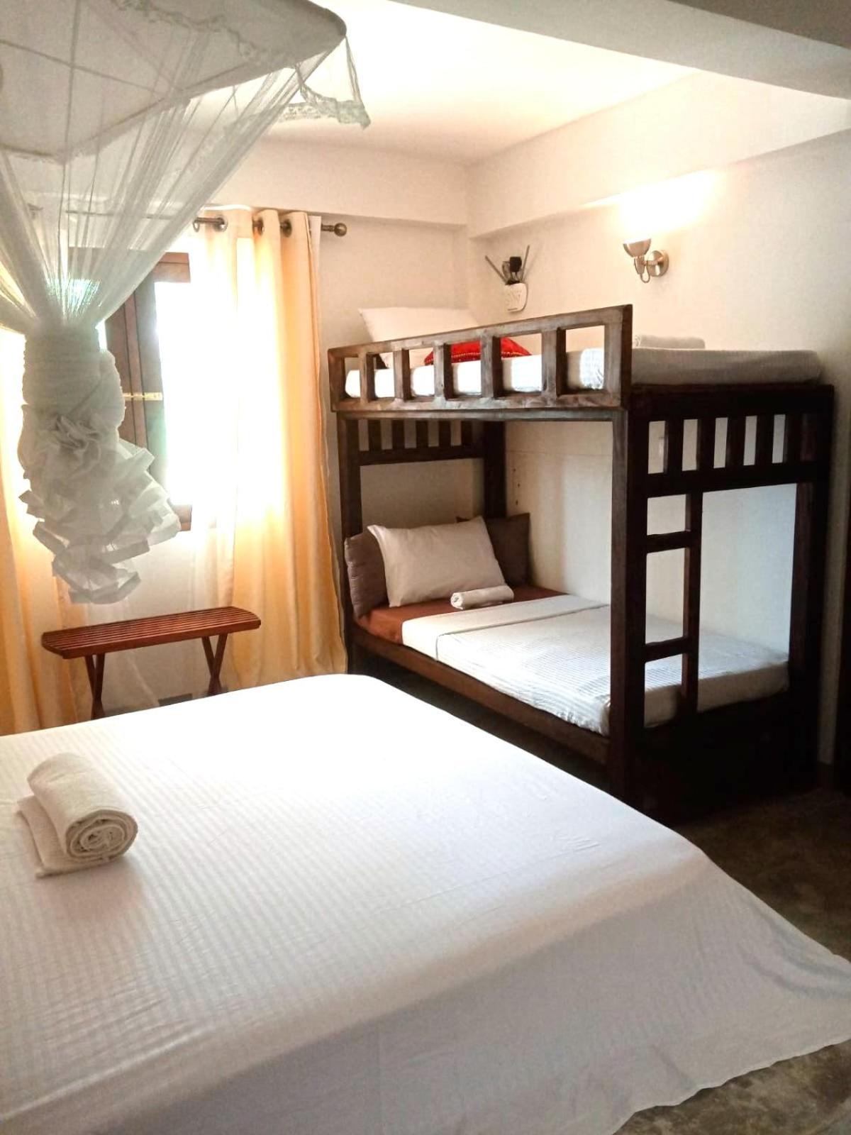 Sri Lanka Surf Villa Domus Graziella อาฮานกามา ภายนอก รูปภาพ