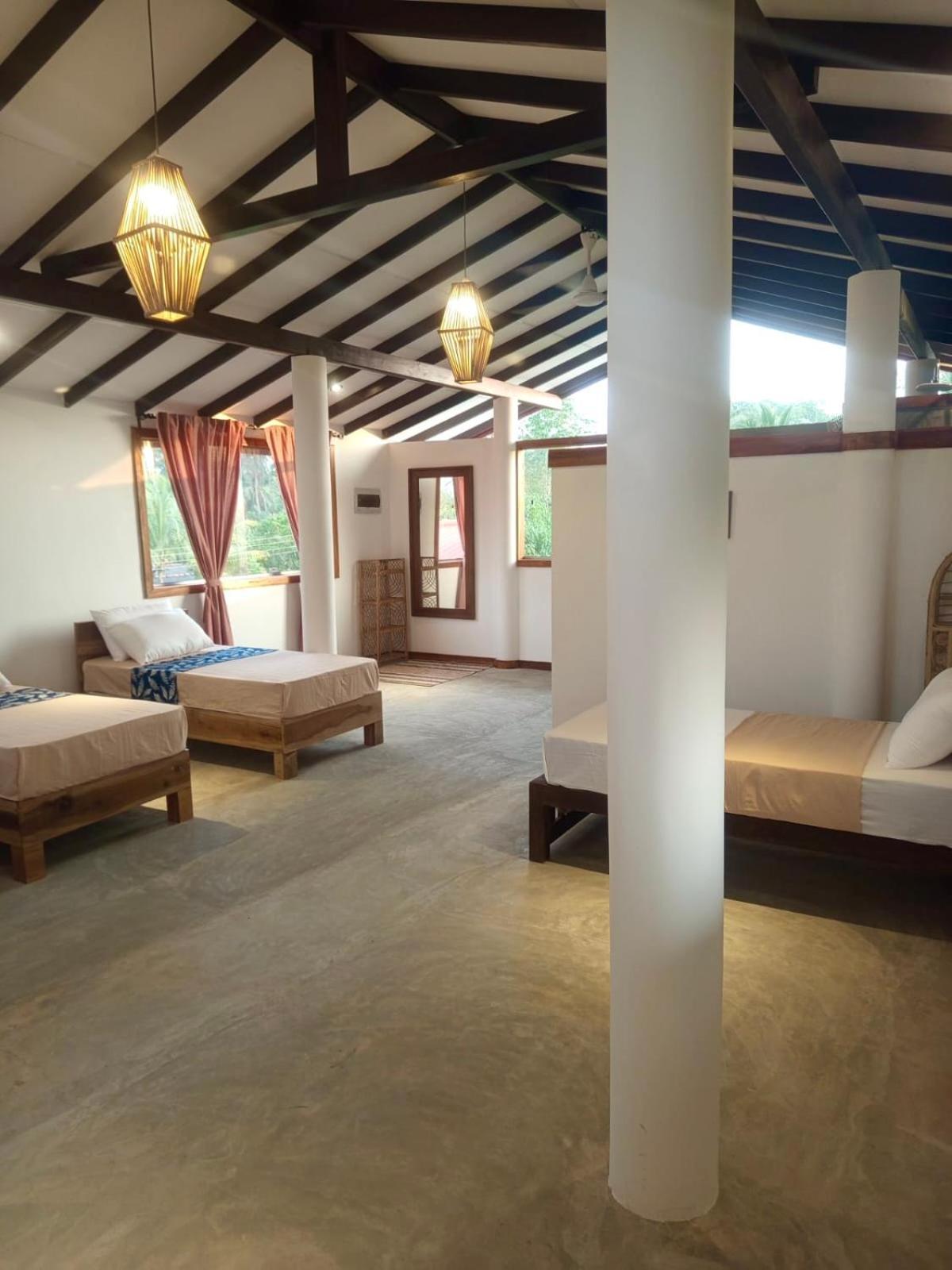 Sri Lanka Surf Villa Domus Graziella อาฮานกามา ภายนอก รูปภาพ