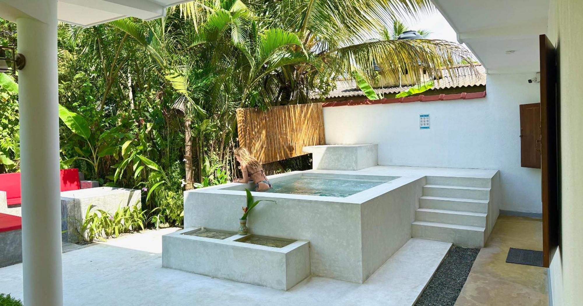 Sri Lanka Surf Villa Domus Graziella อาฮานกามา ภายนอก รูปภาพ